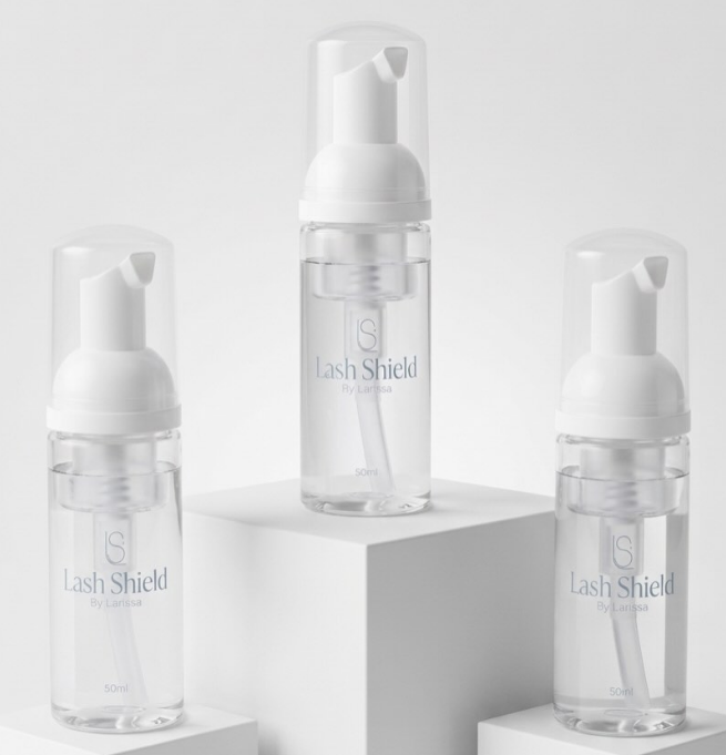 Três frascos da espuma de limpeza Lash Shield